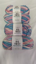 Joann Big Twist Living Yarn Color LIFE 100% Anti Pilling Acrylic 4 skeins Medium picture