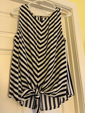 LOFT Women’s Tie-Front Tank Top picture