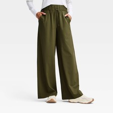 Women's Active Light High-Rise Pocketed Wide Leg Pants - All In Motion picture