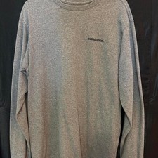 Patagonia Men's Grey T-shirt picture