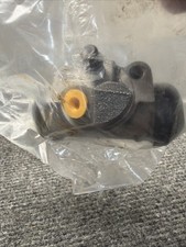 Rr Lft Wheel Brake Cyl  Raybestos  WC17507 picture