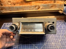 vintage 1957 Chevrolet Bel Air / 210 / 150 AM Pushbutton Radio picture