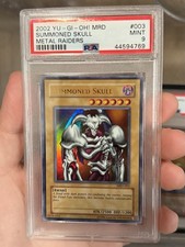 2002 YU-GI-OH MRD METAL RAIDERS #003 SUMMONED SKULL Holo Foil PSA 9 Vintage picture