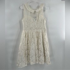 ModCloth Geode white lace dress dress with collar and no sleeves size M picture