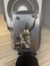 Fleer 1995-96 Metal Shaquille O'Neal Steel Tower Insert #7 Magic NBA picture