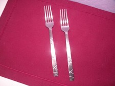 Set of 2 Scott Living Florent Stainless Steel Dinner Forks 8 1/4 GF1 picture