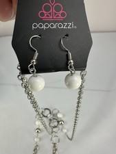 NEW Paparazzi Jewelry Necklace Earring Set Modern Motley White NWT picture