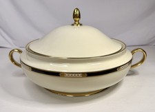 Lenox Presidential Collection Hancock Bone China Round Covered Vegetable Dish picture