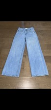 H & M classic mid-blue denim straight-leg jeans size 4 picture