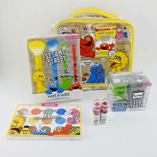 Wet n wild Sesame Street Collection Set Make Bag Brushes Blender Eye Shadow Lip picture
