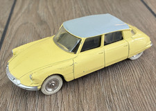 Dinky Toys No. 24C Citroen DS 19 Yellow/Gray Vintage 1960s +FAST SHIPPING picture