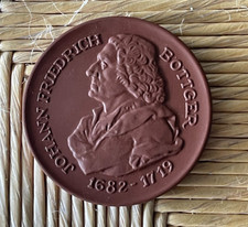 Undated Germany Meissen Porcelain Medal - Porcelain Museum L2 picture