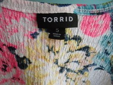 Torrid 5x floral tank top crinkle fabric picture