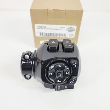Harley 23.5-26 Street Glide Road Glide RH Hand Control Switch Pack 71500715A picture