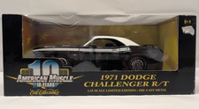 ERTL AMERICAN MUSCLE 1971 DODGE CHALLENGER R/T BLACK W/ WHITE TOP NIB VTG  2001 picture
