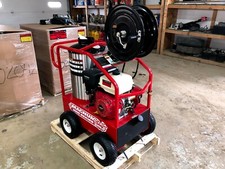 NEW Easy-Kleen Magnum 4000 PSI 3.5 GPM Hot Water Pressure Washer Diesel Fired picture