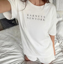 Barneys New York T-Shirt 90s Style NYC Cotton Unisex Crewneck Tee picture