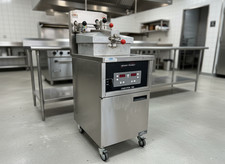 Henny Penny PFG600 Natural Gas Pressure Fryer Computron 1000 80,000 BTU picture