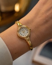 😍 NEW MINT NOS Trendy DAINTY 90s PEDRE Mini Roman Bangle Gold Tone Quartz Watch picture