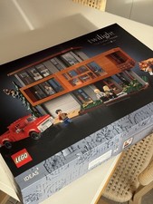 [SALE] LEGO Ideas Twilight The Cullen House 21354 Building Set - NEW FULL BOX picture