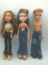 Bratz Dolls 2001 Vintage 3 Dolls Used picture