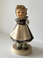 Goebel Hummel “All Smiles” Figurine #498 TMK-7 1988  picture
