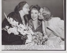 1952 Glynis Johns Marlene Dietrich Bagnold Broadway NY - Original Press Photo picture