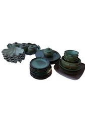 Frankoma Pottery 31-Piece Assorted Set – Prairie Green & Mayan Aztec – Great picture