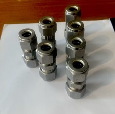 Lot of 17pc Swagelok Stainless Steel Union Fitting, 3/8