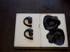 Vasco Translator E1 Earbuds 51 Languages Classic Black Original Box. Excellent picture