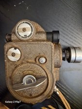 Vintage 40's - 50's Revere Compact Eight Model 88 Standard 8mm Movie Camera picture