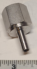 Superlok 1/4 OD Tube Adapter x 1/4 NPT Female Pipe 316 Stainless Steel SFA-4-4N picture