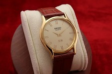 RARE Vintage Seiko Slim GOLD Quartz Gentlemen's Wrist Watch picture