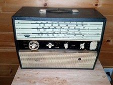 Pye PE94MBQ/LW Radio Parts: Vintage Pye PE94MBQ/LW Portable Radio - Parts or Rep picture