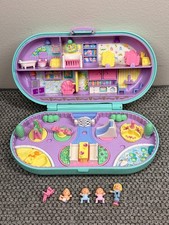 Vintage 1992 Polly Pocket Bluebird - Babysitting & Nursery Stamper Set & Dolls picture
