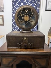 Vintage CROSLEY Console Floor Tube Radio Cabinet 1930s Antique Speaker Stand Woo picture