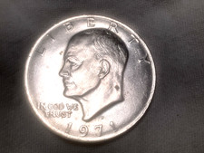 1971-D Eisenhowe Dollar Uncirculted Beautiful Coin As Pictured $6.99 picture