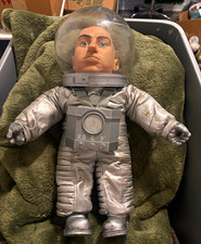 McFarlane Austin Powers 18” MOON MISSION Mini Me Talking Doll Tested And WORKS picture