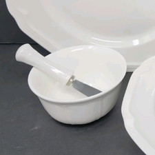 Mikasa Antique White Dip Bowl w/ Spreader for Jamate_41 ONLY picture