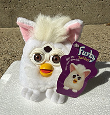 Vintage Tiger Furby Buddies White “Love Hug”Plush Toy 1999 MPN 70-719 picture