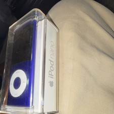 Apple iPod Nano 4th Gen 8GB Purple A1285 NEW Open Box Unused w/ Case Vint bundle picture