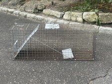 HAVAHART LARGE 1 DOOR HUMANE CATCH & RELEASE ANIMAL TRAP 32”L X 10”W x 12”H-USED picture