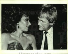 1985 Press Photo Edie Laquer and Bo Svenson at the Miami Film Festival picture