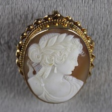 Antique 14K Gold Cameo Brooch 6.4 Grams Stunning picture