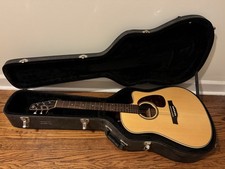 Seagull Maritime  SWS CW SG QI BY GODIN WITH HARD CASE - ACOUSTIC -ELECTRIC picture