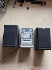 Sony CMT-EP313 Micro Hi-Fi CD Cassette AM/FM Stereo System w/ Speakers picture