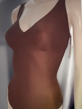 SKIMS Seamless CS Plunge Thong Bodysuit Jasper Brown Size L NWT picture