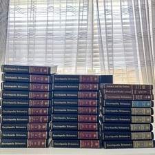 Vintage Encyclopaedia Britannica 1984 Complete Reference Set (28 Volumes) picture