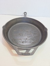 Vintage Lodge Cast Iron Skillet 10sk With Handle Frying Pre Seasoned 12