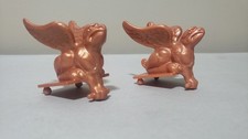1986 Mattel Masters of the Universe MOTU Eternia Playset Pair of Gold Gargoyles picture